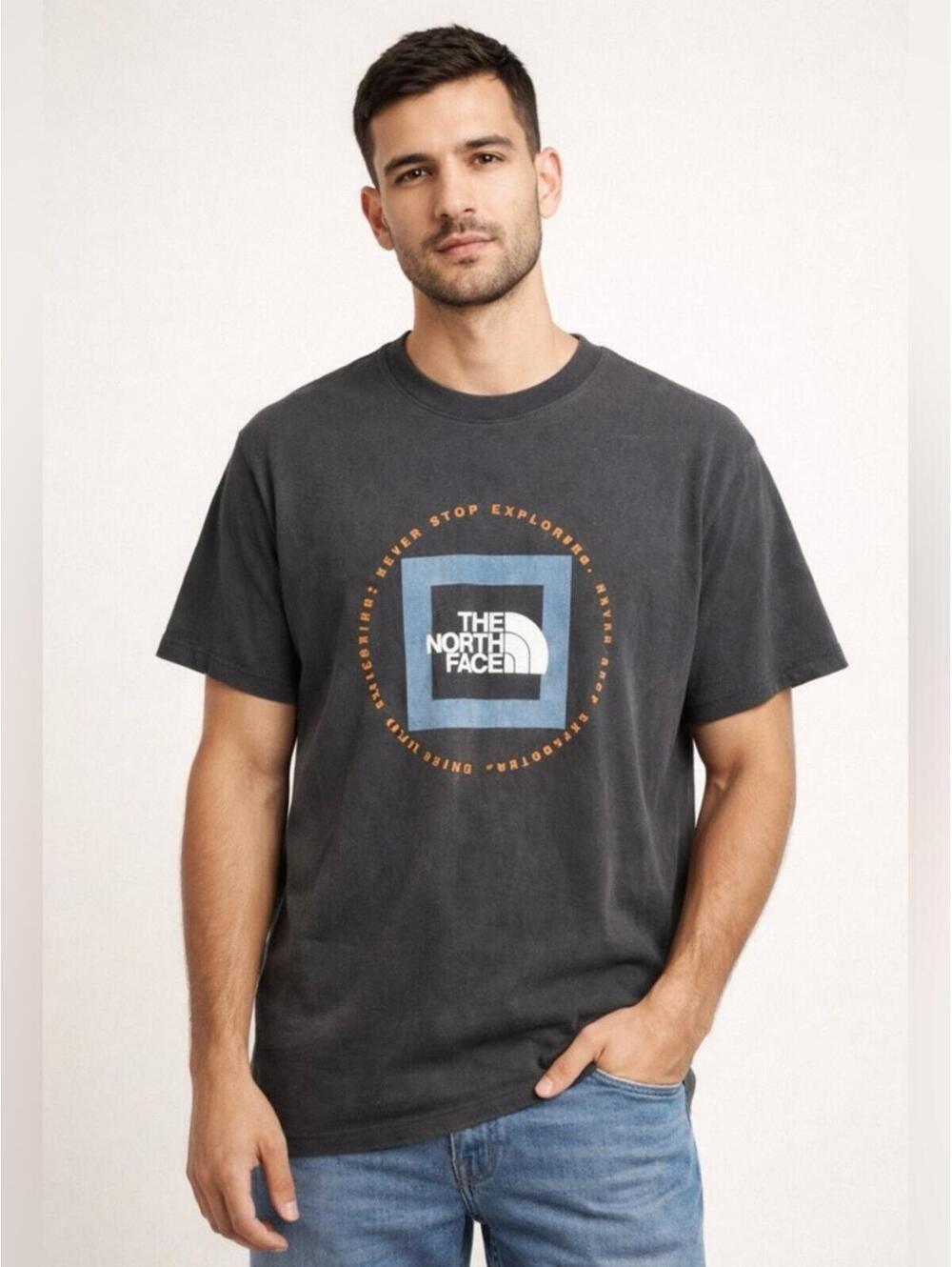 The North Face Men's Graphic T-Shirt Large Black